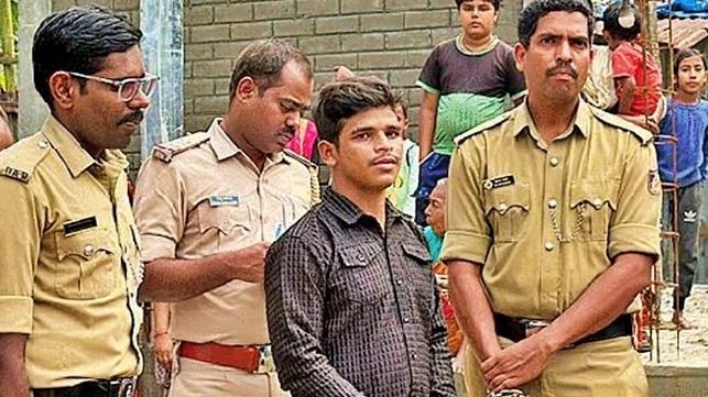 কাঁটাতার পেরিয়ে ধূপগুড়িতে বিয়ে বাংলাদেশি যুবকের, পাকযোগে গ্রেফতার করল কেরল পুলিশ