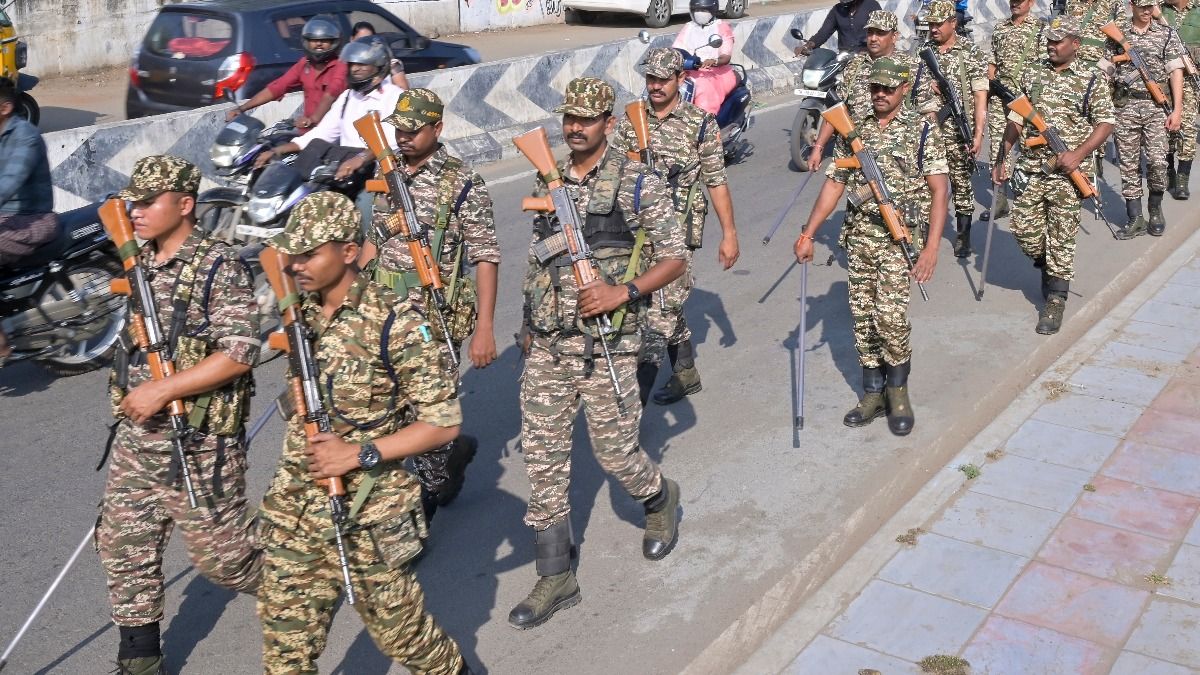 ভোটে বড় প্রস্তুতি, ২৫ লক্ষ কর্মী নামিয়ে নির্বাচন করাবে কমিশন  