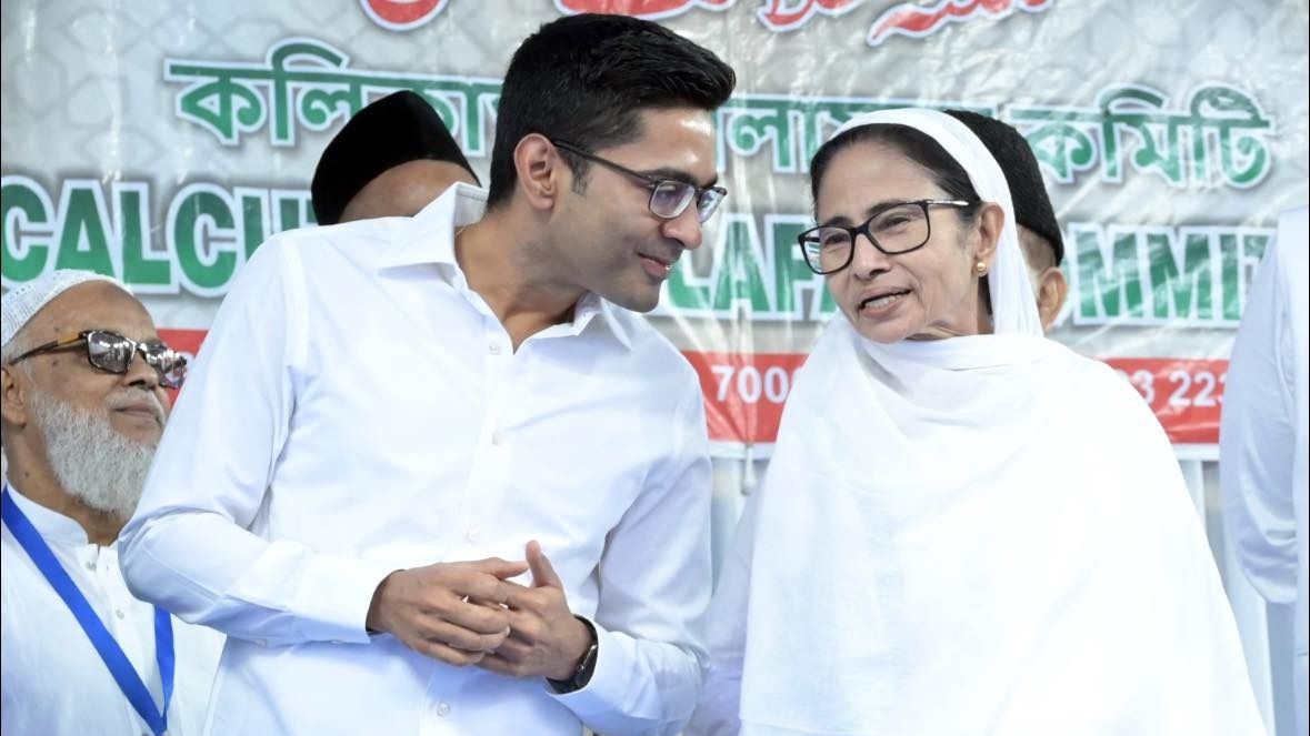  ভবানীপুরে ৬০ হাজার লিড চাইছেন অভিষেক, হাইপ্রোফাইল কেন্দ্রগুলিতে টার্গেট কমাচ্ছে তৃণমূল? 