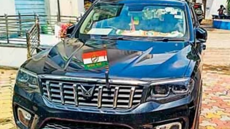 মালদায় প্রাক্তন কংগ্রেস বিধায়কের গাড়ি থেকে আগ্নেয়াস্ত্র উদ্ধার, গ্রেফতার মোট ৬