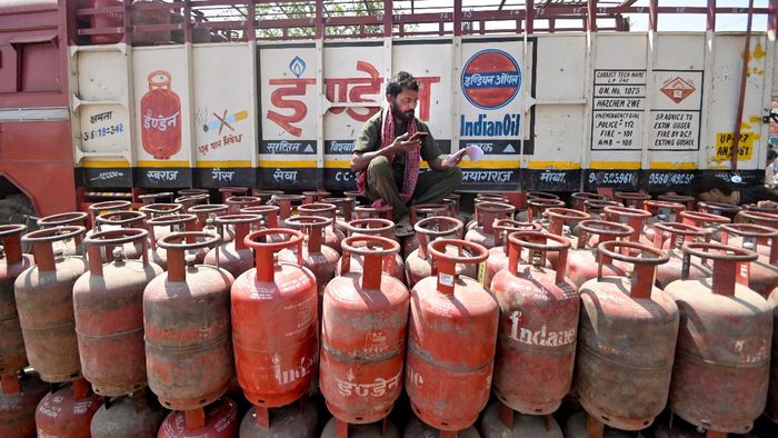 LPG নিয়ে সরকারের নয়া নির্দেশ