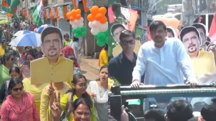 গত তিনবার এই কেন্দ্র ঘাসফুল ফুটিয়েছেন সুজিত