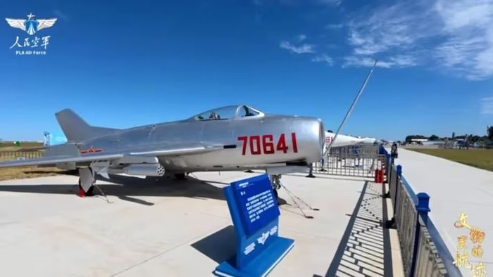 চিনে প্রায় ২০০টি ড্রোন মোতায়েন করেছে