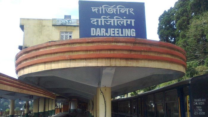 ব্রিটিশ আমলের পুরনো চেহারায় ফিরছে দার্জিলিং স্টেশন, ইউনেস্কোর সবুজ সংকেত