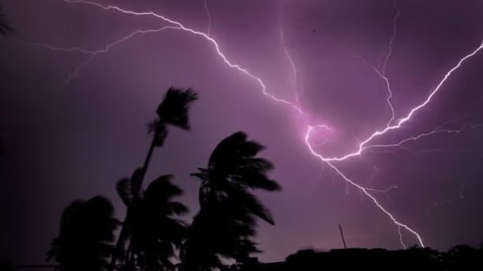 কলকাতা-সহ জেলায় জেলায় বৃষ্টির পূর্বাভাস