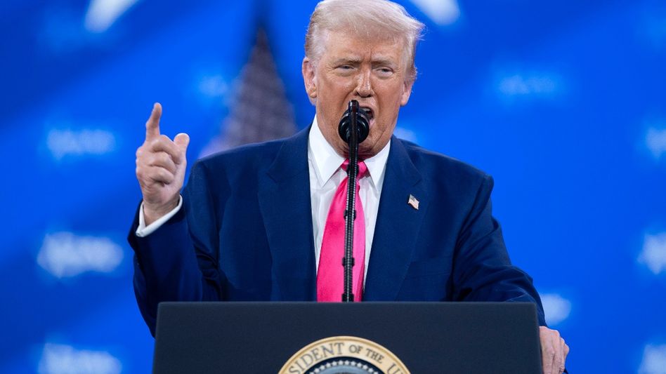 ইরানকে কাঁচা গালিগালাজ দিলেন ট্রাম্প, প্রেসিডেন্টের মুখে ভাষা! নিজের দেশেই নিন্দার মুখে 'ডন' ইরানকে কাঁচা গালিগালাজ দিলেন ট্রাম্প, প্রেসিডেন্টের মুখে ভাষা! নিজের দেশেই নিন্দার মুখে 'ডন'