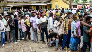 অসম ভোটে বিক্ষিপ্ত হিংসা, ভাঙা হল EVM; সংঘর্ষে জখম কমপক্ষে ৩০ অসম নির্বাচন