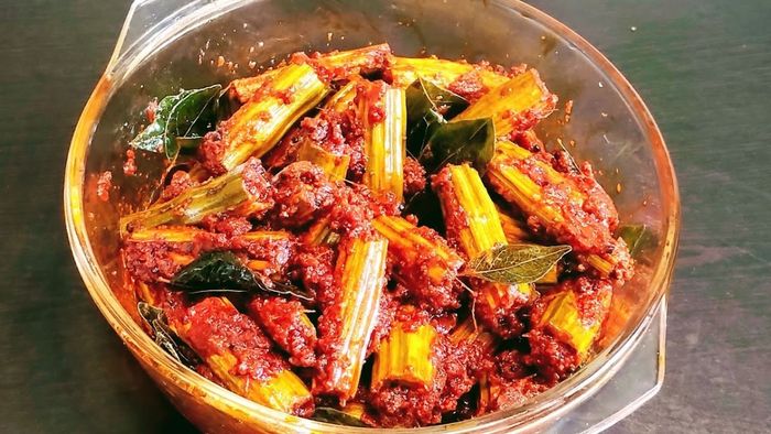 সজনে ডাঁটার আচার