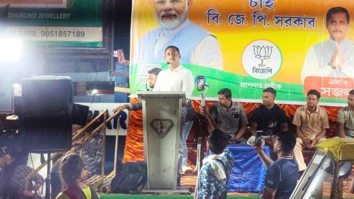 বেলঘরিয়ায় সভায় সজল ঘোষ।-নিজস্ব ছবি