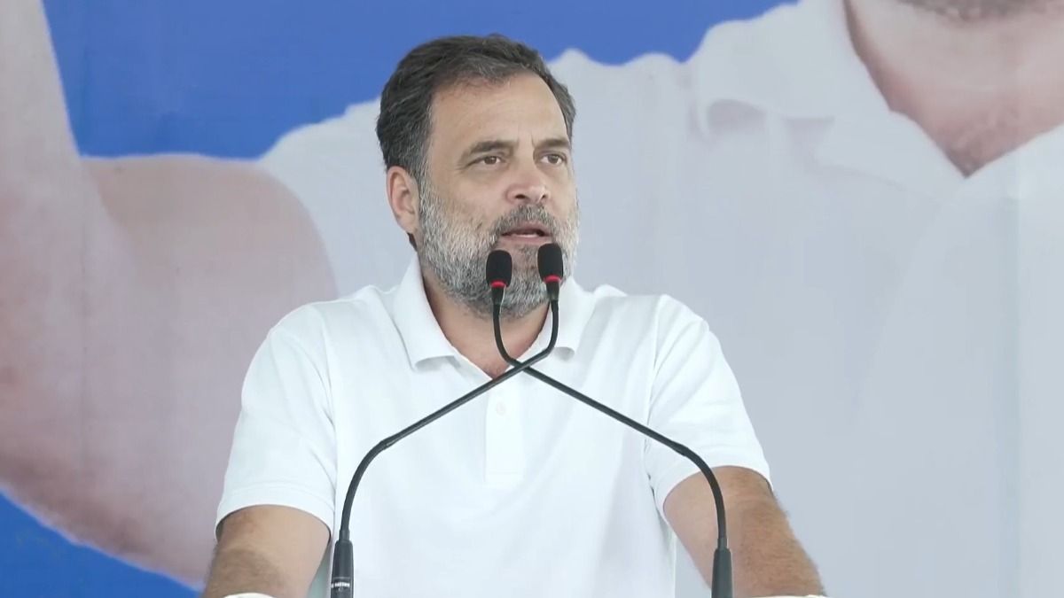 রায়গঞ্জে মোদী-মমতাকে একযোগে নিশানা রাহুলের