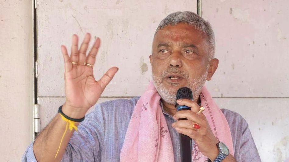 তৃণমূল প্রার্থী দেবাশিস কুমারের বাড়িতে আয়কর হানা, উদ্ধার কোটি টাকার হিরে ও সোনা! তৃণমূল প্রার্থী দেবাশিস কুমারের বাড়িতে আয়কর হানা, উদ্ধার কোটি টাকার হিরে ও সোনা!