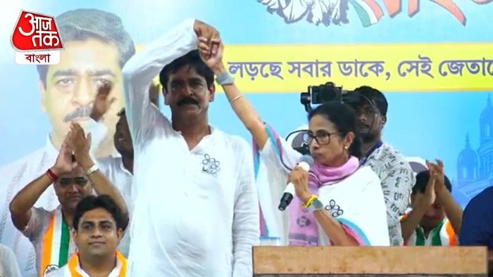 ভাঙড়ে মমতা বন্দ্যোপাধ্যায় ও শওকত মোল্লা।