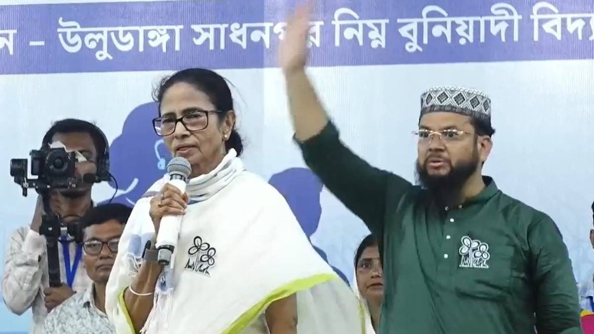 দরগার অনুরোধেই আমডাঙায় প্রার্থী কাশেম, গোষ্ঠীদ্বন্দ্ব মেটাতে বার্তা মমতার