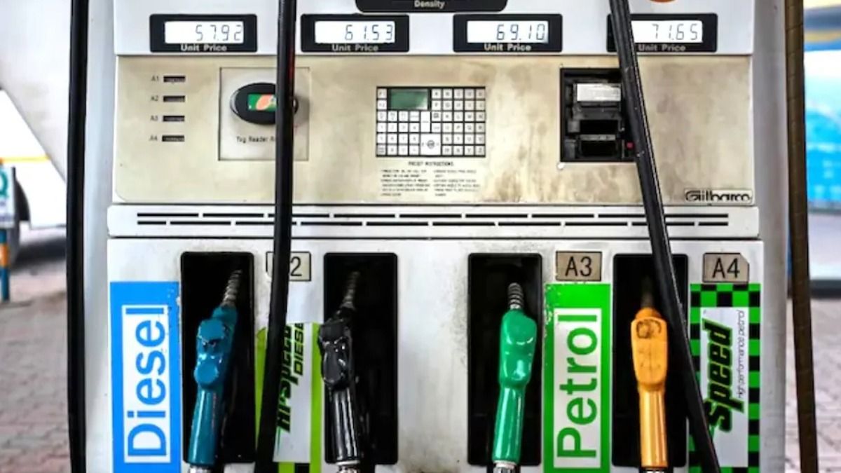 ভোট মিটলেই বাড়বে পেট্রোল, ডিজেলের দাম? রিপোর্ট নিয়ে মুখ খুলল পেট্রোলিয়াম মন্ত্রক