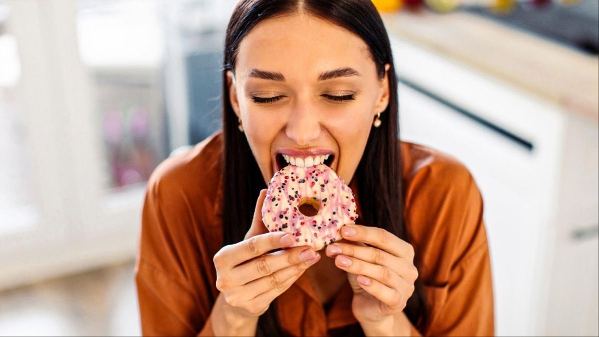 ত্বকে বলিরেখা, অকাল বার্ধক্য আনে; এই ৫টি জিনিস খাওয়া বন্ধ করুন