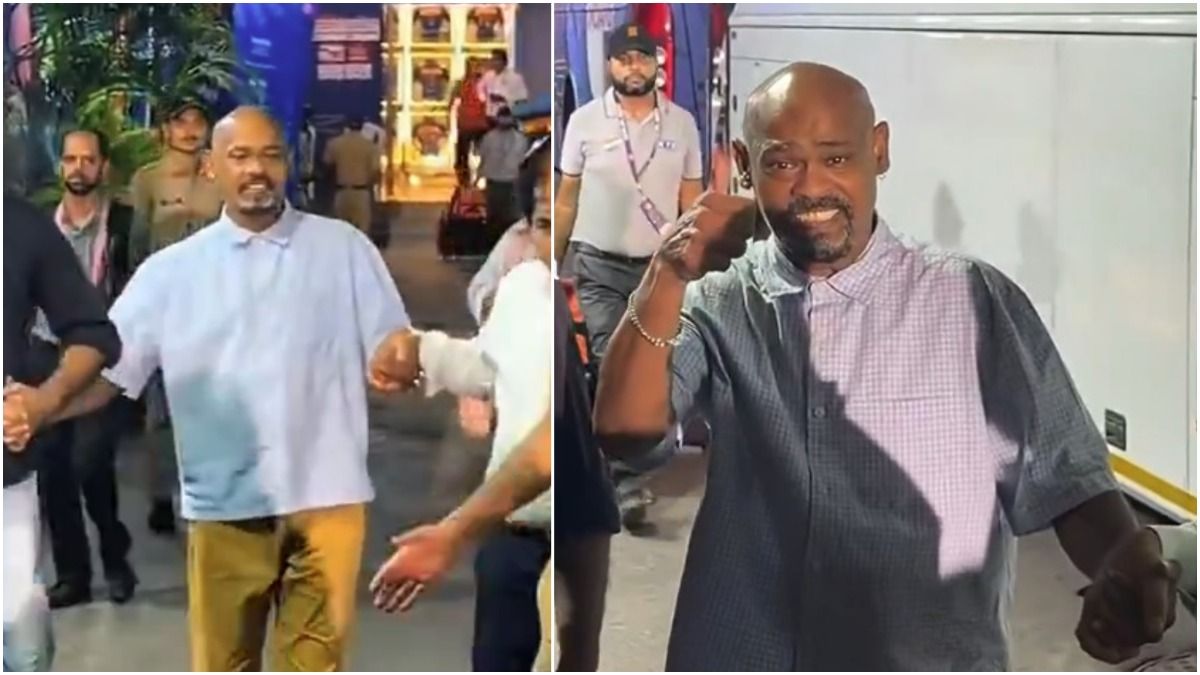 MI vs SRH ম্যাচ দেখতে ওয়াংখেড়েতে কাম্বলি, আবেগে ভাসলেন ফ্যানরা 