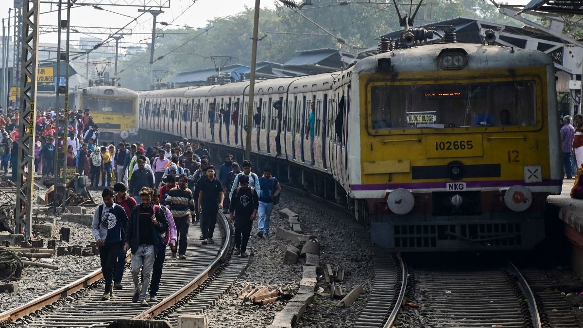 মে মাসে রাজ্যজুড়ে ট্রেনের রুট পরিবর্তন, কবে-কোন স্টেশন থেকে? দেখে নিন 
