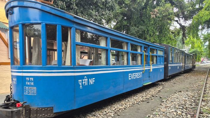 DHR Toy Train Steam Engine Restoration: দারুণ খবর! দার্জিলিঙে জয়রাইডে যুক্ত হচ্ছে ১৯১৫ সালে ইংল্যান্ডে তৈরি হেরিটেজ ইঞ্জিন