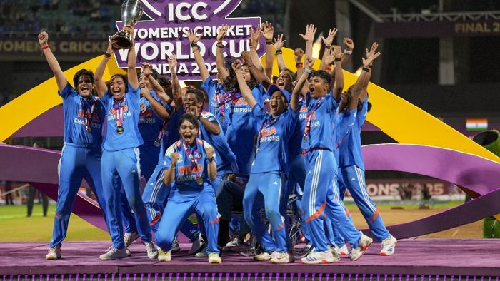 ভারত দক্ষিণ আফ্রিকাকে পরাজিত করে ওডিআই বিশ্বকাপ জিতেছে। (ছবি: পিটিআই)