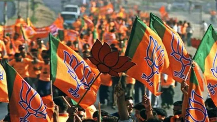 Rajbanshi-Adivasi Vote Factor Bengal Election: রাজবংশী-আদিবাসী ভোটের জোয়ার বিজেপিতে, ভোট আনলেন বংশীবদন থেকে মনোজ টিগ্গারা