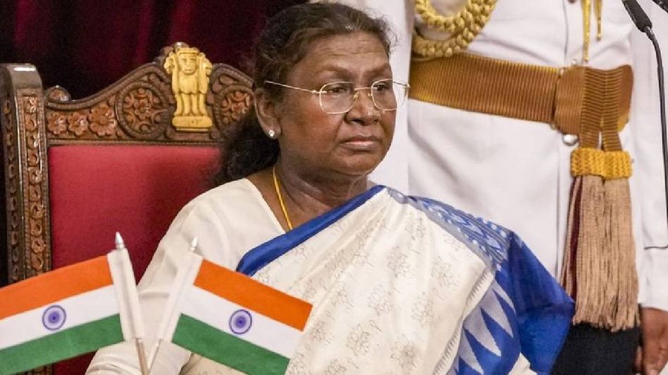 বাংলায় একদিনে জন্য চালু হবে রাষ্ট্রপতি শাসন, কেন? জানুন কারণ বাংলায় একদিনে জন্য চালু হবে রাষ্ট্রপতি শাসন, কেন? জানুন কারণ