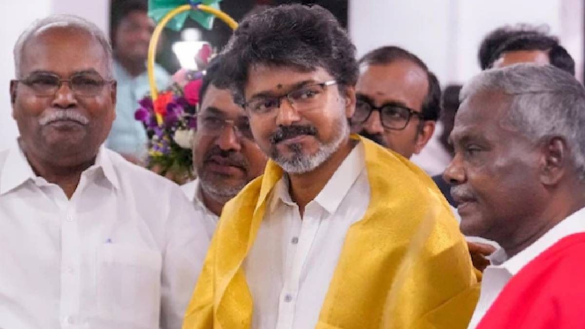 আদৌ মুখ্যমন্ত্রী হতে পারবেন বিজয়? তামিলনাড়ুর রাজনীতিতে সংখ্যার 'জট'