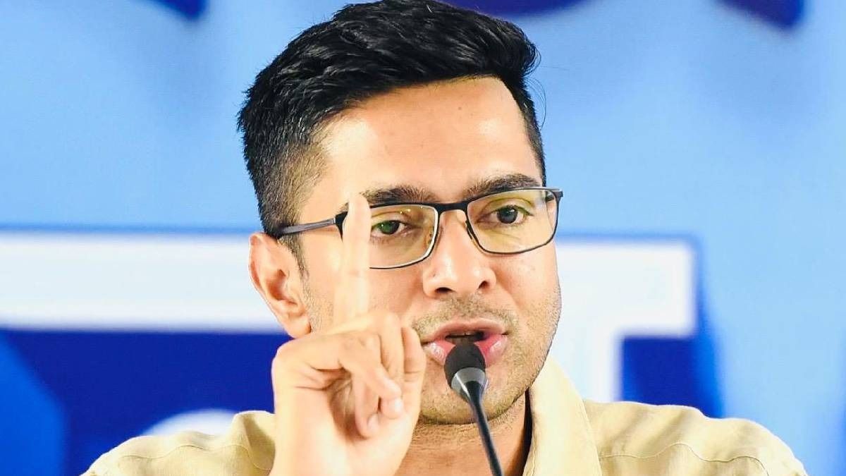অবশেষে 'বিরোধী' আসনে বসলেন অভিষেক, ভোট নিয়ে অভিযোগও করলেন