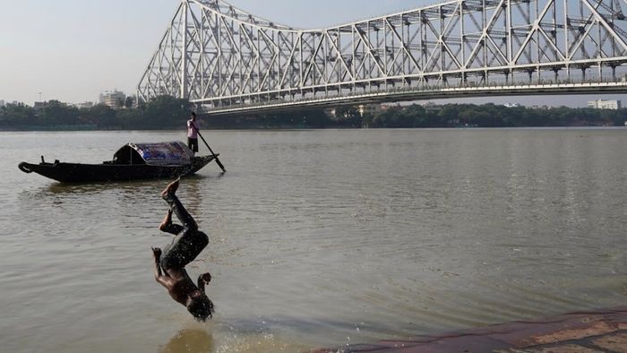 আজ কোন কোন জায়গায় বৃষ্টির পূর্বাভাস