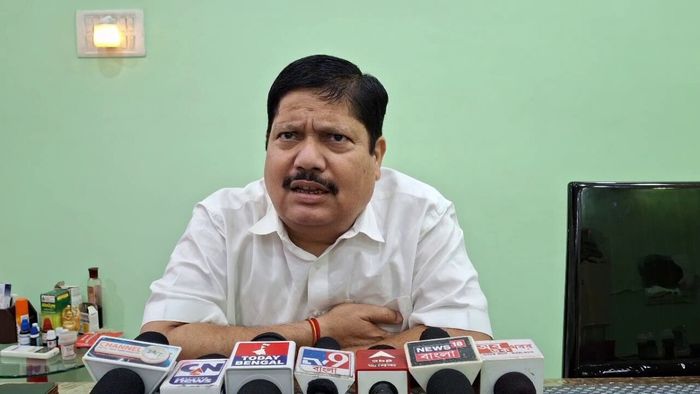 No Namaz On Roads West Bengal Arjun Singh: ‘আর রাস্তায় নামাজ নয়, যেতে হবে মসজিদে, মুখ্যমন্ত্রীর নির্দেশ' জানালেন অর্জুন সিং