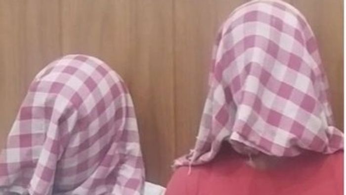 মালদায় কোটি টাকার মাদক-পিস্তল সহ জালে ৫ দুষ্কৃতী, বাংলাদেশ যোগ খতিয়ে দেখছে পুলিশ