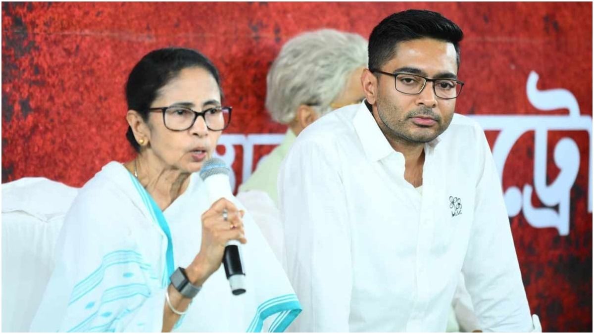 দলীয় কর্মীদের চাঙ্গা রাখতে মমতার 'ভোকাল টনিক', চাপ নিয়ে কাউন্সিলরদের সতর্ক করলেন আশঙ্কা তৃণমূলনেত্রীর