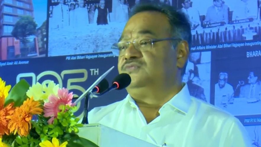  '১০০ দিনের মধ্যে শিল্পক্ষেত্রে ধামাকা', কী করবে সরকার? বড় প্রতিশ্রুতি শমীকের