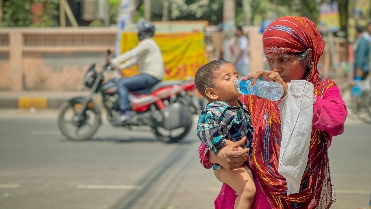 গরম এখনই কমার পূর্বাভাস নেই, ঝড়-বৃষ্টির সম্ভাবনা কোথায় কোথায়?