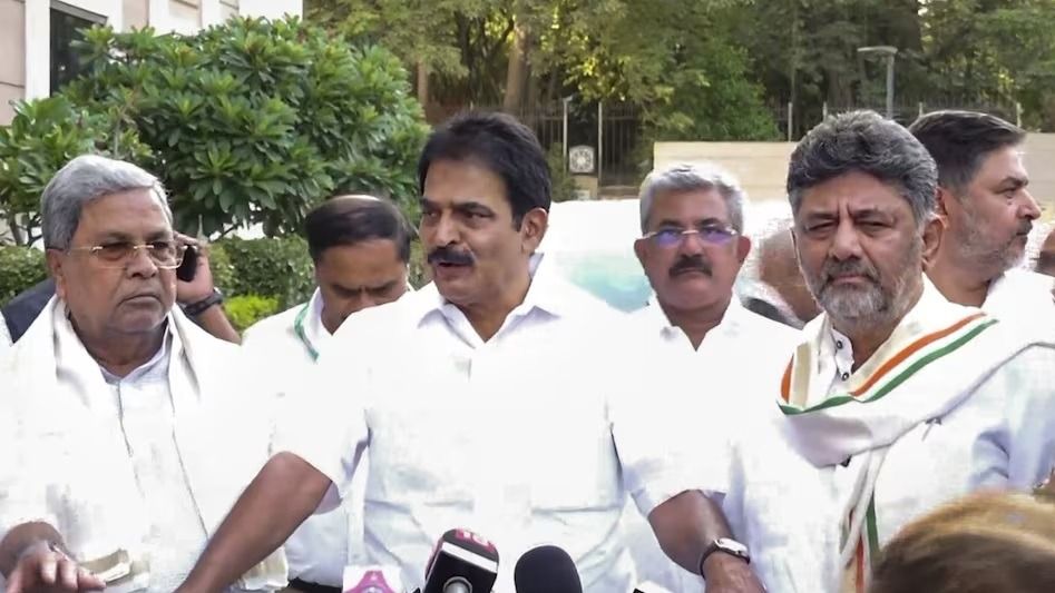 মুখ্যমন্ত্রীর পদ থেকে ইস্তফা দেবেন সিদ্দারামাইয়া? কর্নাটক নিয়ে কংগ্রেসের অন্দরে জোট নাটক 