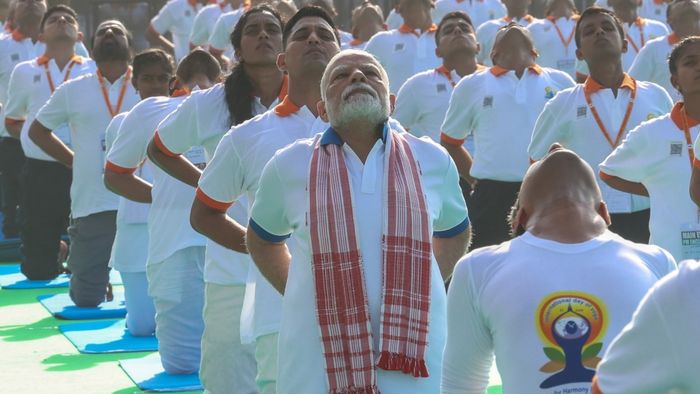 যোগ দিবসে PM মোদী
