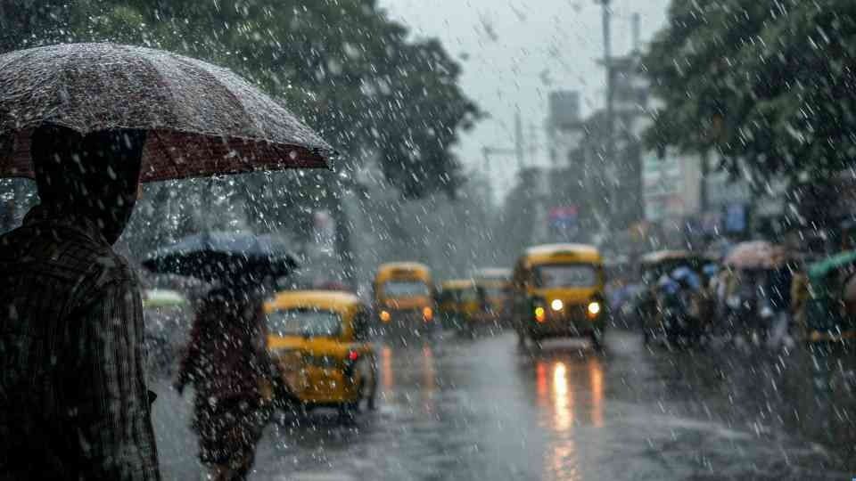 কবে ঢুকছে বর্ষা? সম্ভাব্য সময় জানাল আবহাওয়া দফতর