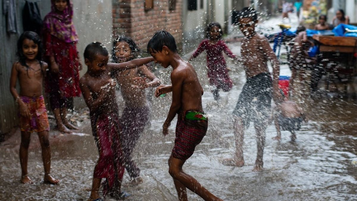 কলকাতা ও কোন কোন জেলায় বৃষ্টির পূর্বাভাস?