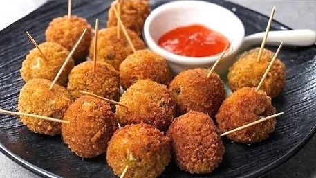 সুজি আলুর ললিপপ 
