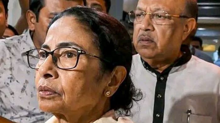 অভিষেকের চিকিৎসা হওয়া হাসপাতালের CEO-কে হুমকির অভিযোগ মমতার বিরুদ্ধে
