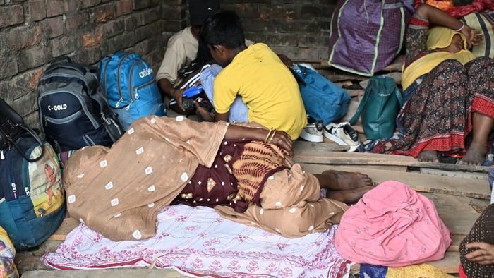অবৈধ বাংলাদেশি