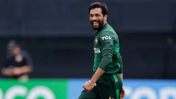 কীভাবে ২০২৭ অকশনে নাম লেখাতে পারেন এক্স পাকিস্তানি পেসার?