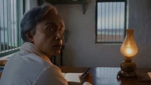 শরৎচন্দ্র রূপে টোটা রায়চৌধুরী 