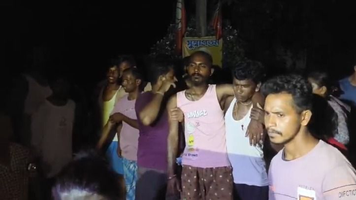 বিজেপি কর্মীদের উপর গুলি চালানো ও আক্রমণের অভিযোগে উত্তাল চোপড়া