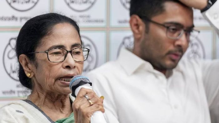 তৃণমূল কংগ্রেসে ভাঙনের আশঙ্কা