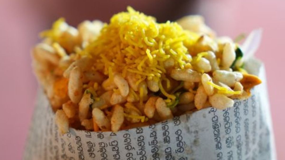 খবরের কাগজের ঠোঙায় খাবার বিক্রি চলবে না