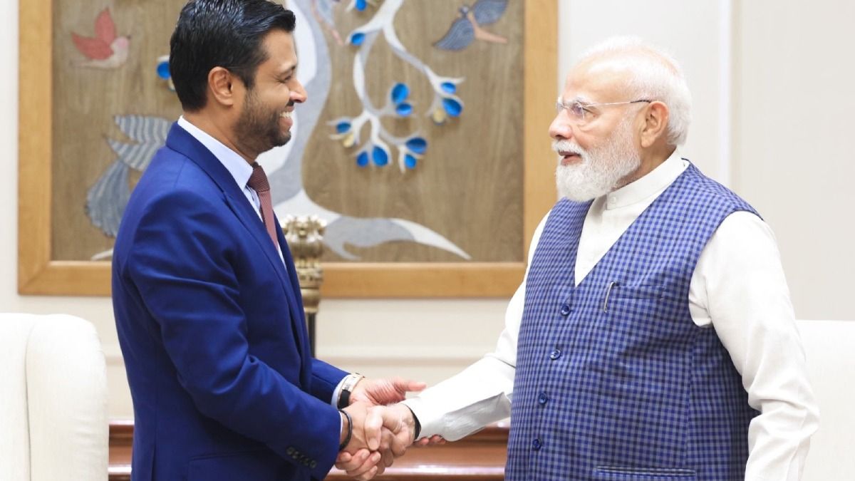 PM মোদীর সঙ্গে দেখা করেই বড় ঘোষণা বাংলাদেশি বংশোদ্ভূত ব্যবসায়ীর