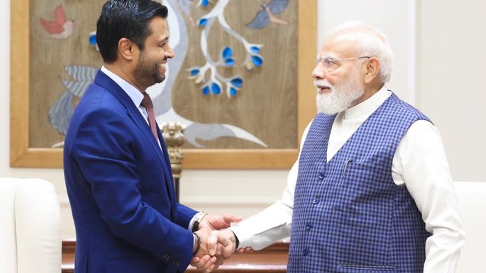 PM মোদীর সঙ্গে দেখা করেই বড় ঘোষণা বাংলাদেশি বংশোদ্ভূত ব্যবসায়ীর