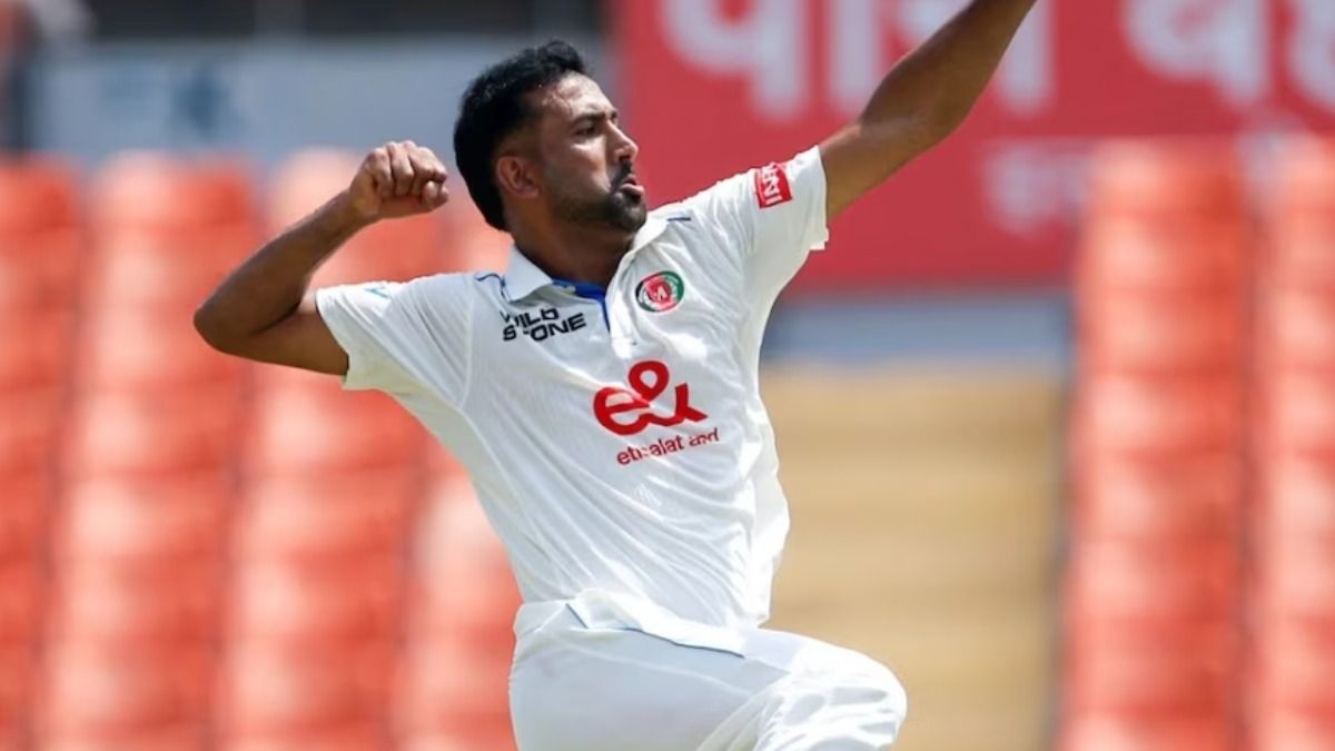 টিম ইন্ডিয়ার বিপক্ষে তুলে নিলেন ৬ উইকেট, কে এই আফগান বোলার?