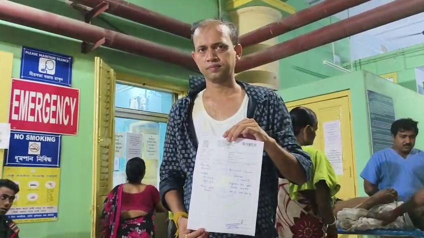 আক্রান্ত তৃণমূল কাউন্সিলর