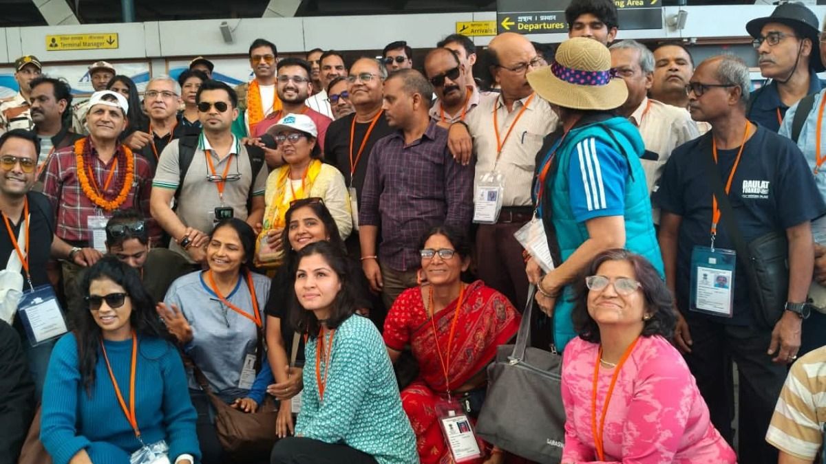 কৈলাস মানস সরোবর যাত্রা শুরু, বাগডোগরায় পৌঁছল প্রথম ব্যাচ